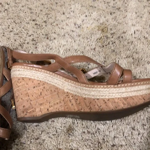 PRADA tan leather sandals, worn twice, 3-4” wedge heel - Picture 4 of 4